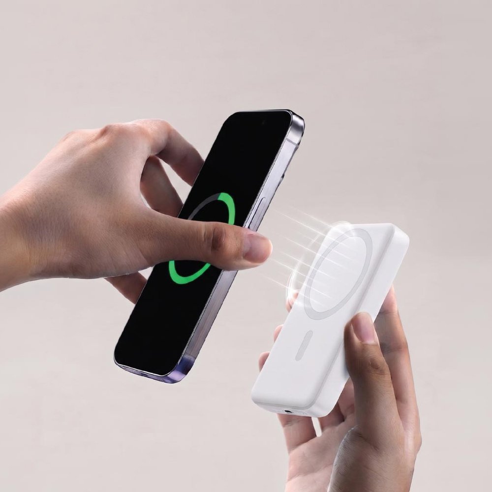 Maglite 5K - 5000 mAh Magnetic Wireless Power Bank - Image 8